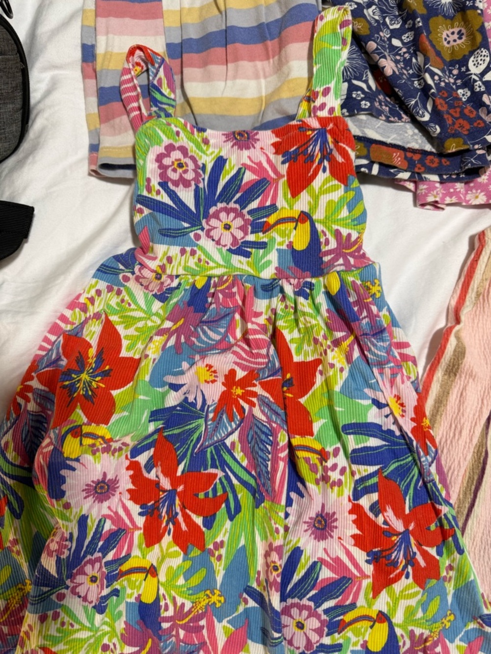 Mixed Girls' 4T Dress LOT Bundle - Bright Multicolor - Picture 11 of 12